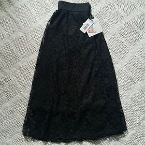 BNWT LLR Lola skirt- Black Flower Lace